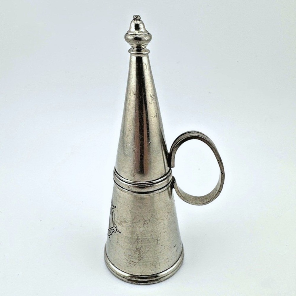 Vintage MMA Candle Snuffer Silver Pewter 1990 Engraved Heraldic Crest Handle - Picture 2 of 9